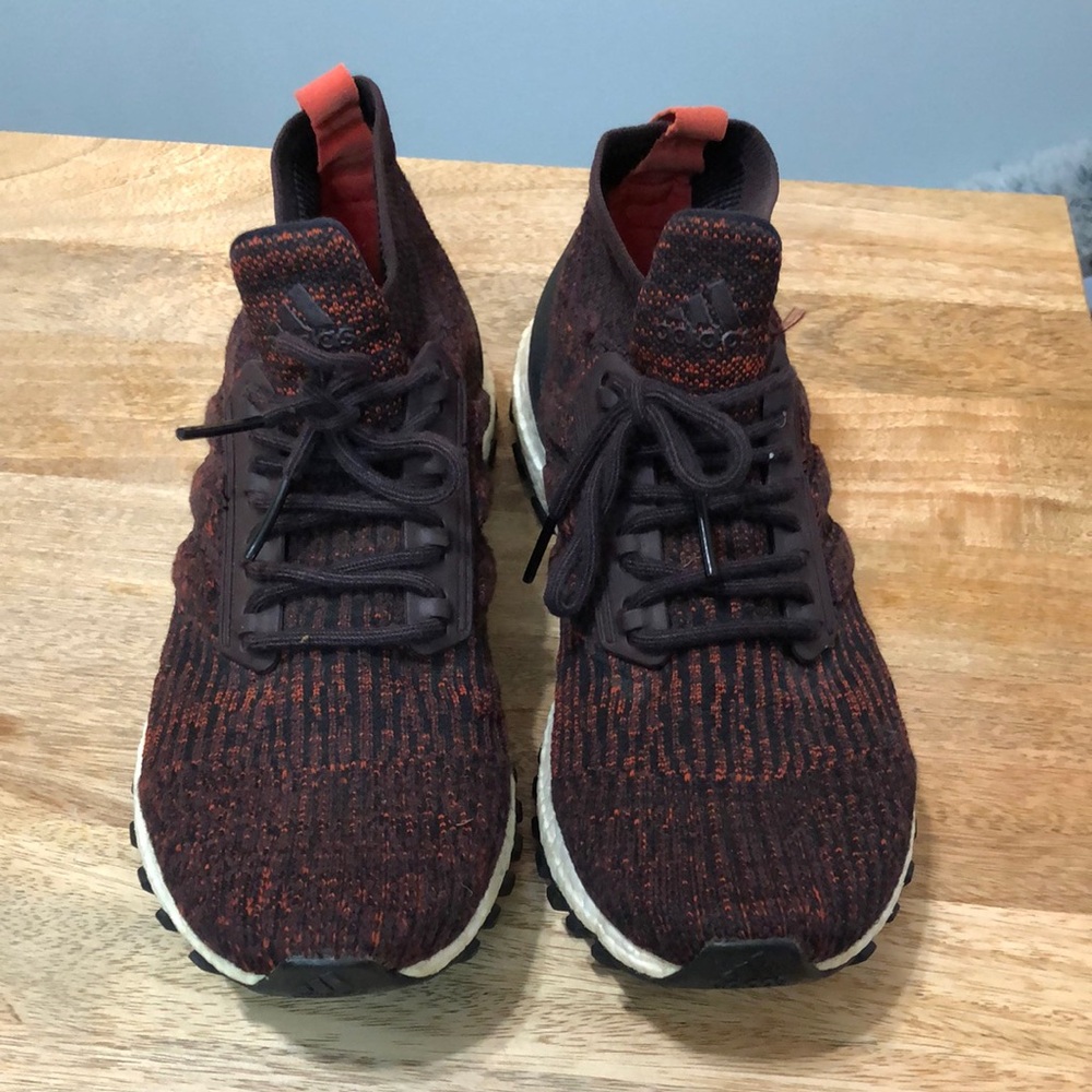 Men’s Adidas Red and Black Knit Ultra Boost Sneakers - Size 10